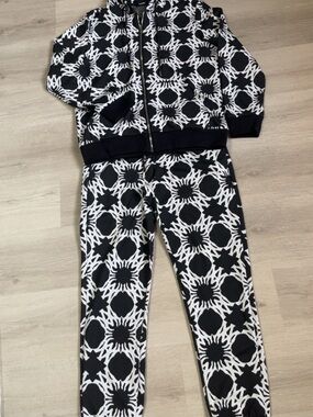 Amiri Tracksuit (Pants+Sweatshirt) - Men’s Medium